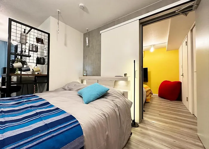 Caesar House Connecting Room 201And202